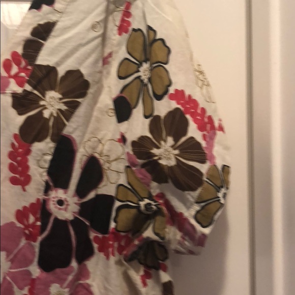 Top - Picture 3 of 5